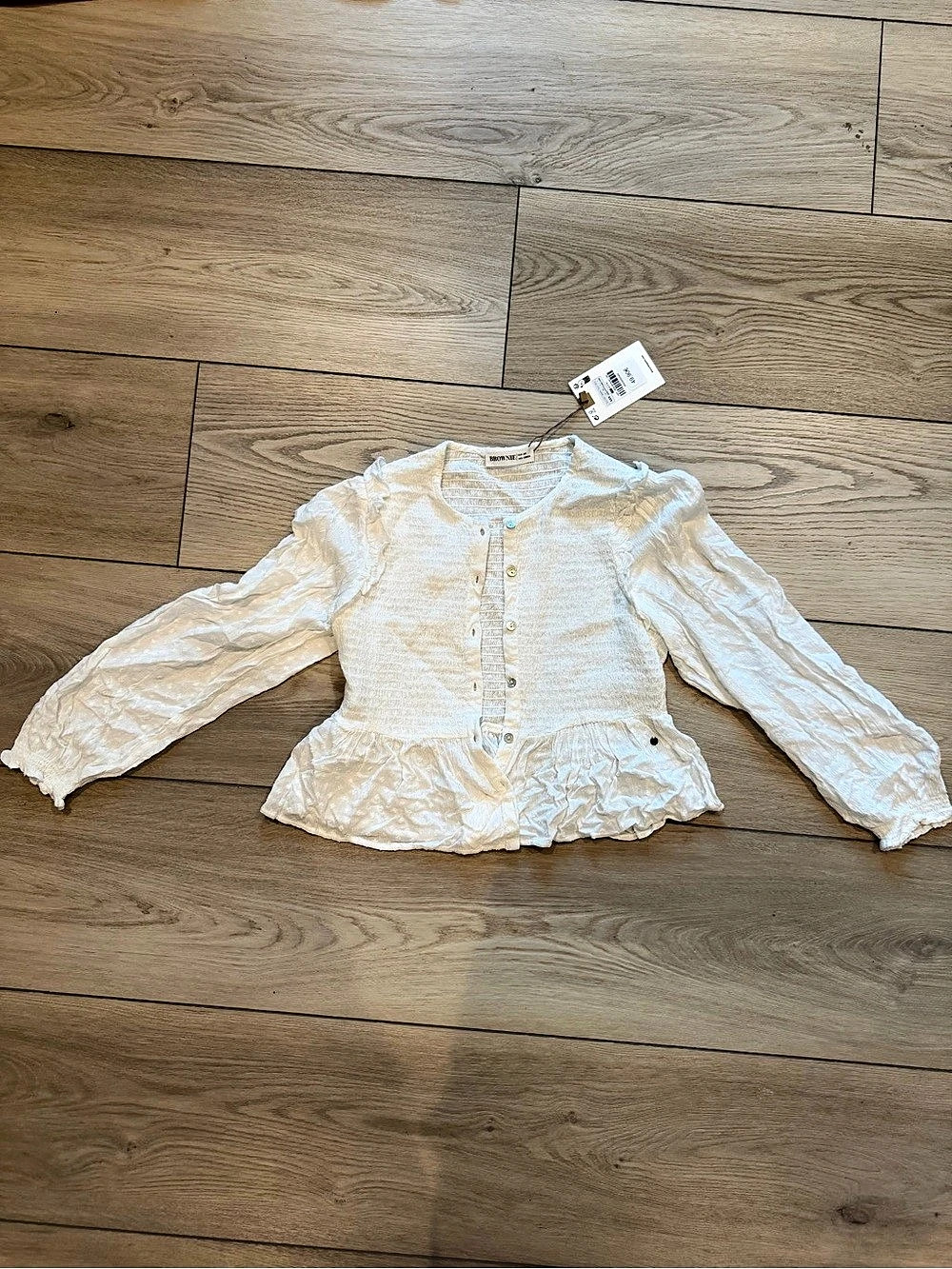 Smocked Ruffle Long Sleeve Blouse in White Size XXS NWT Brownie Spain